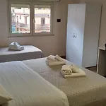 Omnia Bed & Breakfast Scilla