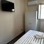 Bed & Breakfast Omnia